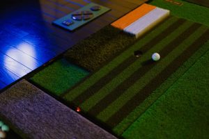 golfzon golf simulator with led putting